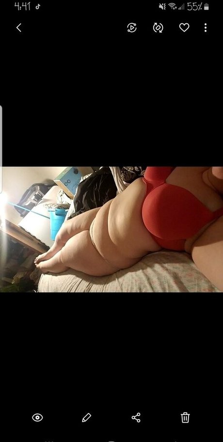 Photo nue de fuite OnlyFans de Bbwstonerdoll