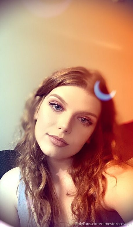 Sexyredinbedfree
