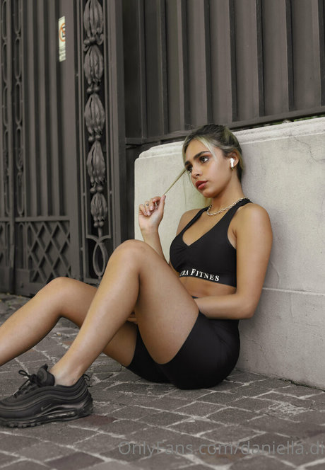 Daniella.di