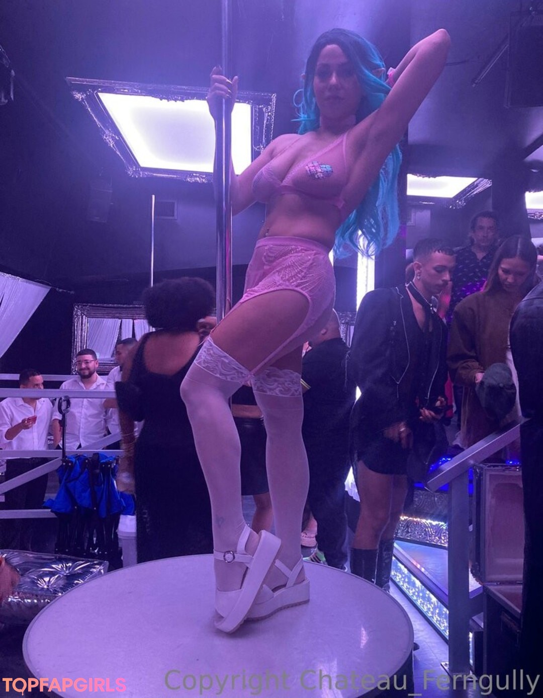 Photo nue de fuite OnlyFans de Chateauferngully #39 Photo nue de fuite OnlyFans de Chateauferngully #39