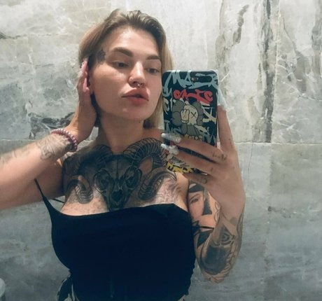 Photo nue de fuite OnlyFans de Kamilahart