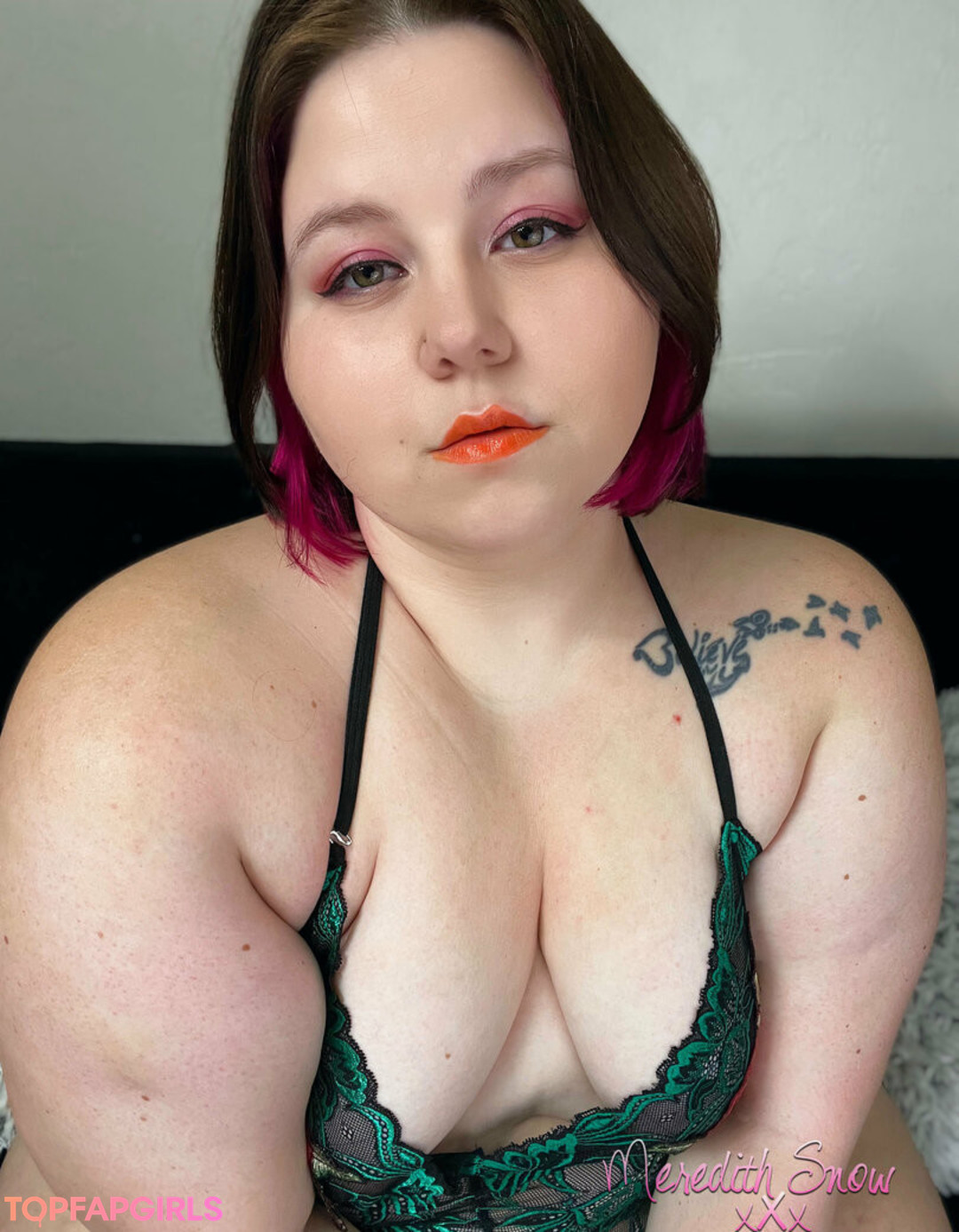 Photo nue de fuite OnlyFans de Meredithfreecakes #11 Photo nue de fuite OnlyFans de Meredithfreecakes #11
