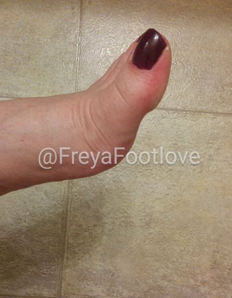 Photo nue de fuite OnlyFans de Freyafootlove