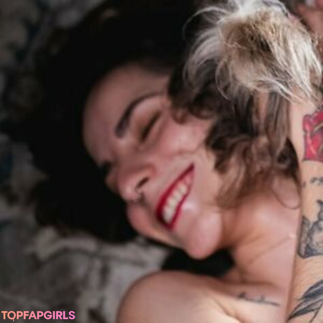 Photo nue de fuite OnlyFans de Thata #15 Photo nue de fuite OnlyFans de Thata #15