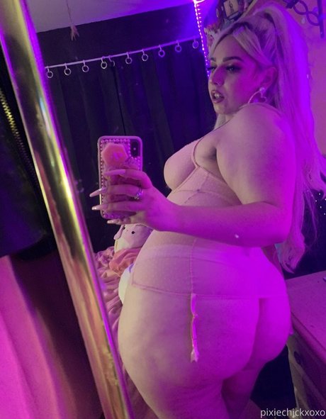 Pixiechickxoxo
