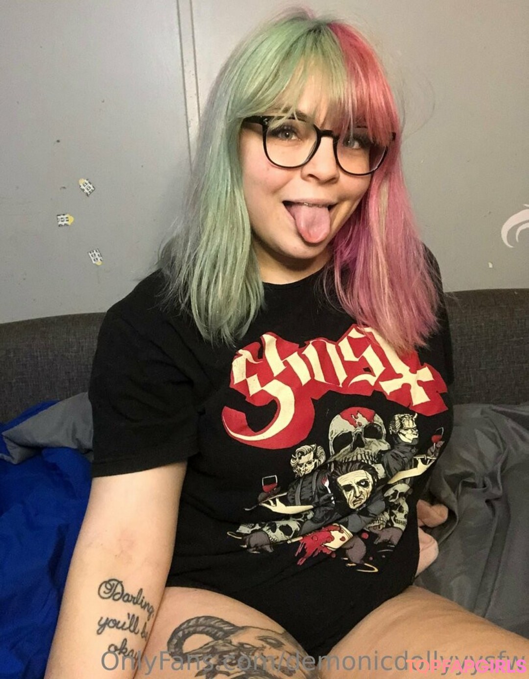 Photo nue de fuite OnlyFans de Demonicdollyyysfw #98 Photo nue de fuite OnlyFans de Demonicdollyyysfw #98