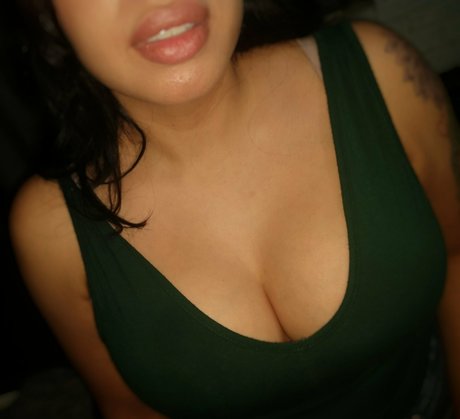 Photo nue de fuite OnlyFans de Kinkykorra4free