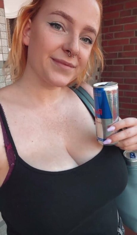 Sarah Neuhaus