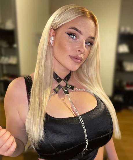 Sarah Neuhaus