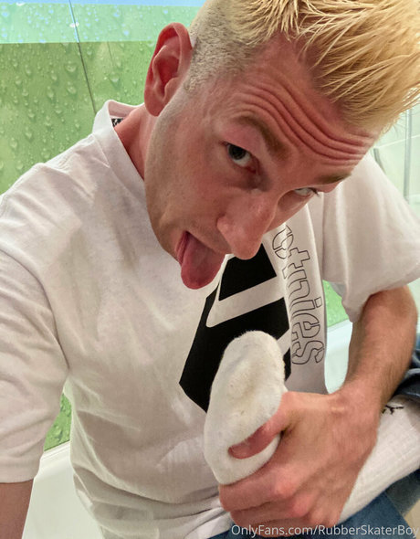 Rubberskaterboy