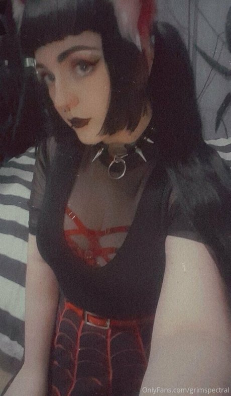 Photo nue de fuite OnlyFans de Grimspectral