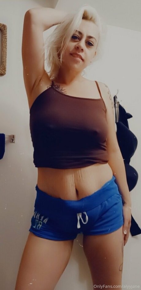 Photo nue de fuite OnlyFans de Alyyjane