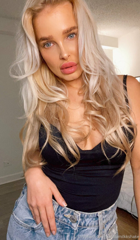 Photo nue de fuite OnlyFans de Angelpussy18