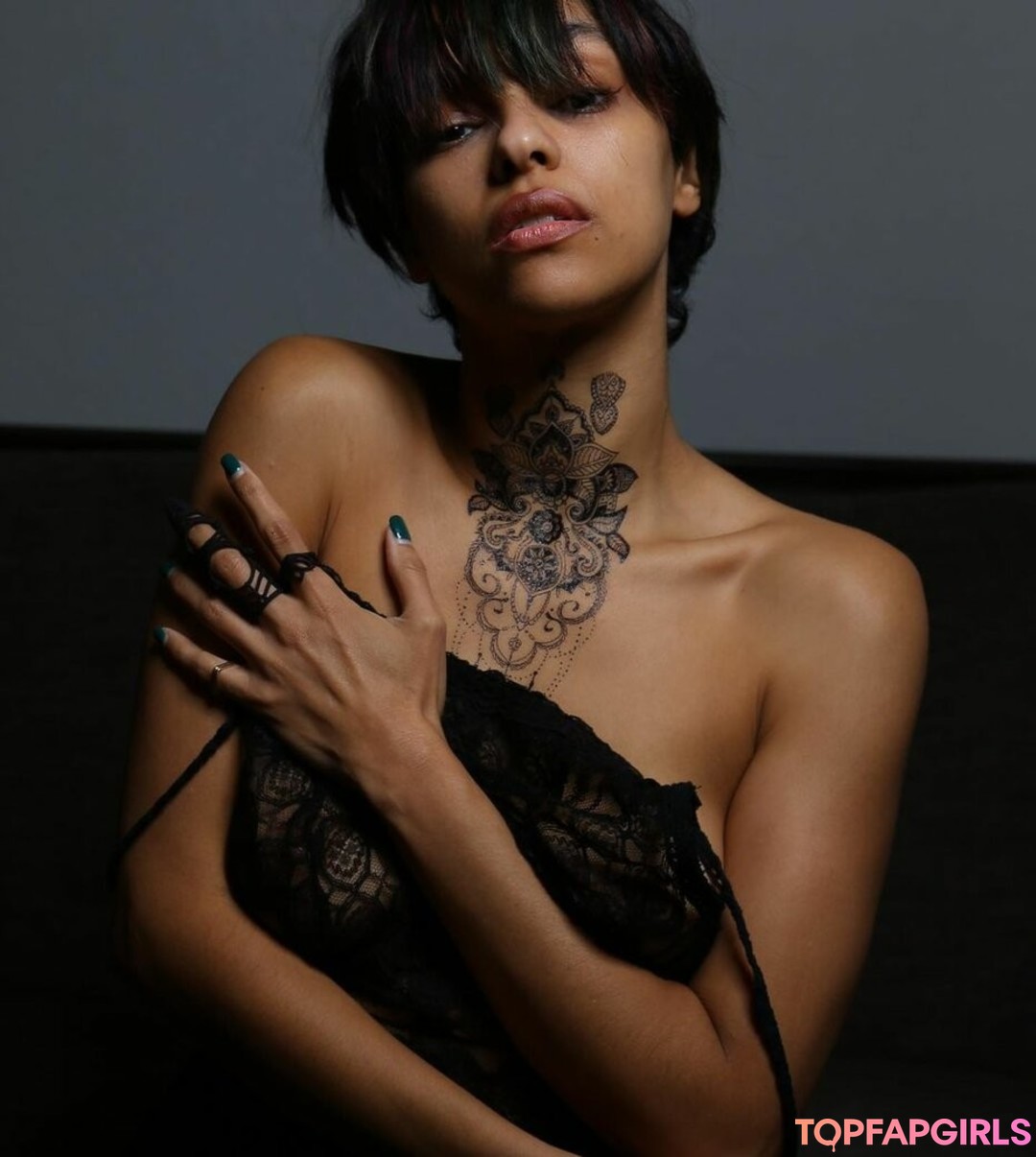 Photo nue de fuite OnlyFans de Julya Antoinette #7 Photo nue de fuite OnlyFans de Julya Antoinette #7