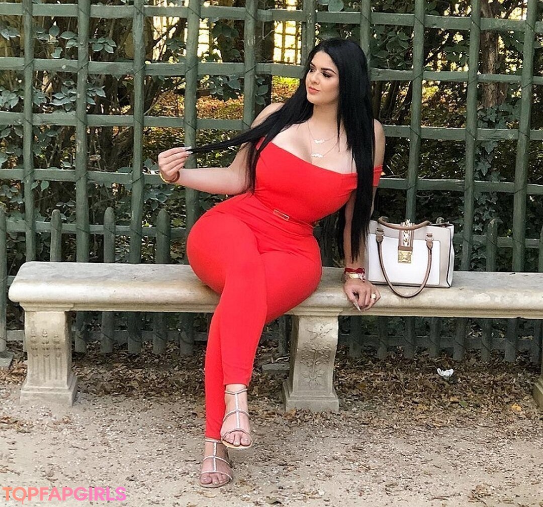 Photo nue de fuite OnlyFans de Graciela Montes #17 Photo nue de fuite OnlyFans de Graciela Montes #17