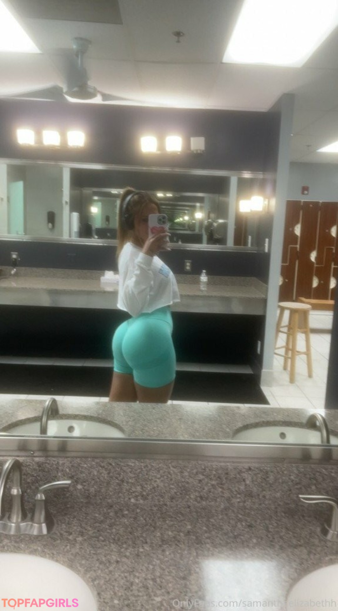 Photo nue de fuite OnlyFans de Samanthaea #27 Photo nue de fuite OnlyFans de Samanthaea #27