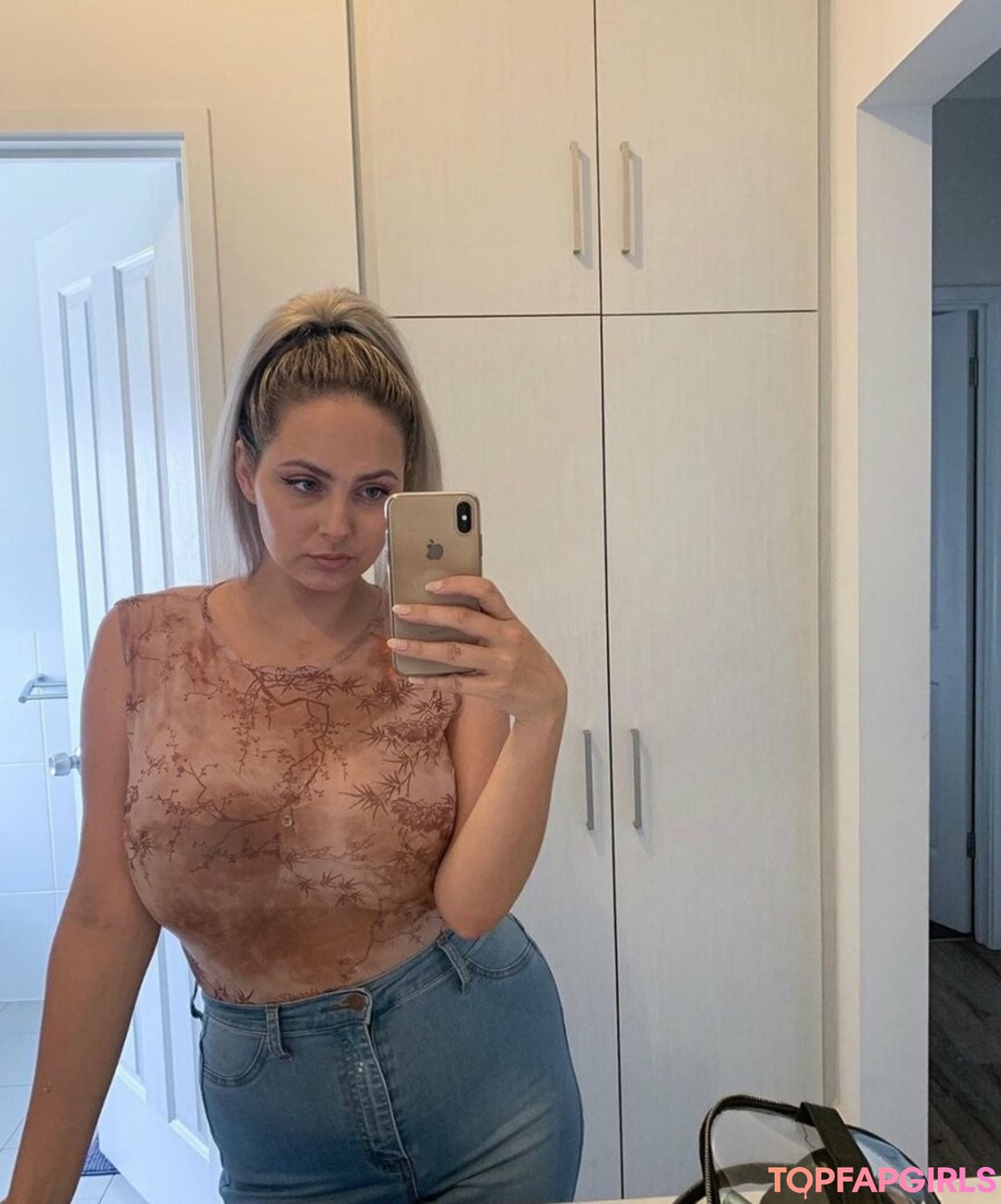 Photo nue de fuite OnlyFans de Rachelelizabeth #113 Photo nue de fuite OnlyFans de Rachelelizabeth #113