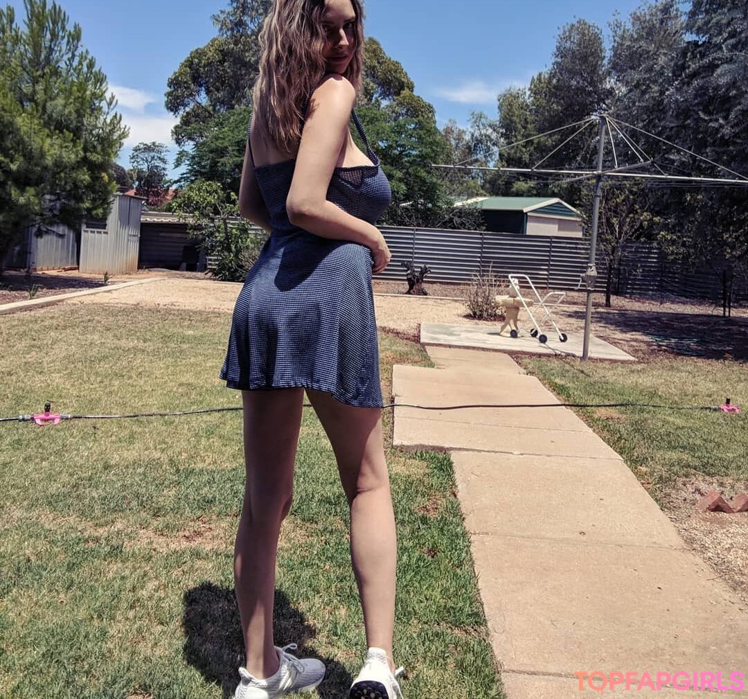 Photo nue de fuite OnlyFans de Rachelelizabeth #67 Photo nue de fuite OnlyFans de Rachelelizabeth #67