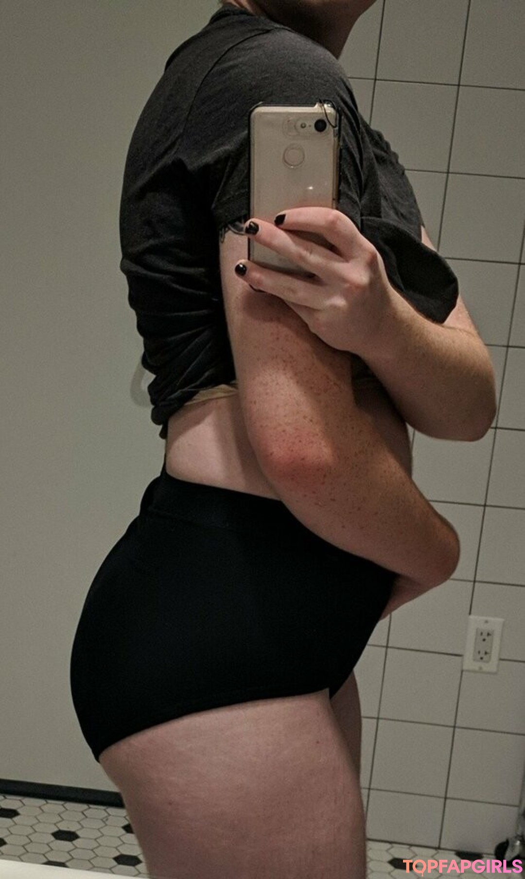 Photo nue de fuite OnlyFans de Ashmeanything3 #19 Photo nue de fuite OnlyFans de Ashmeanything3 #19