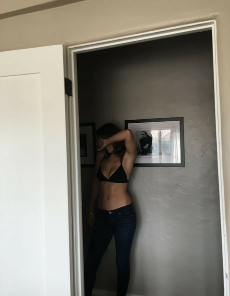 Serinda Swan