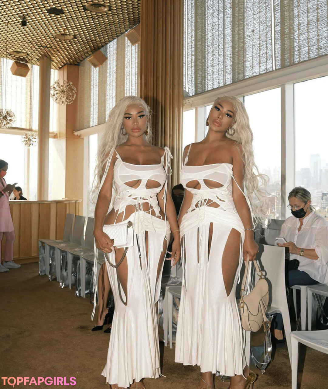 Photo nue de fuite OnlyFans de Theclermonttwins #29 Photo nue de fuite OnlyFans de Theclermonttwins #29