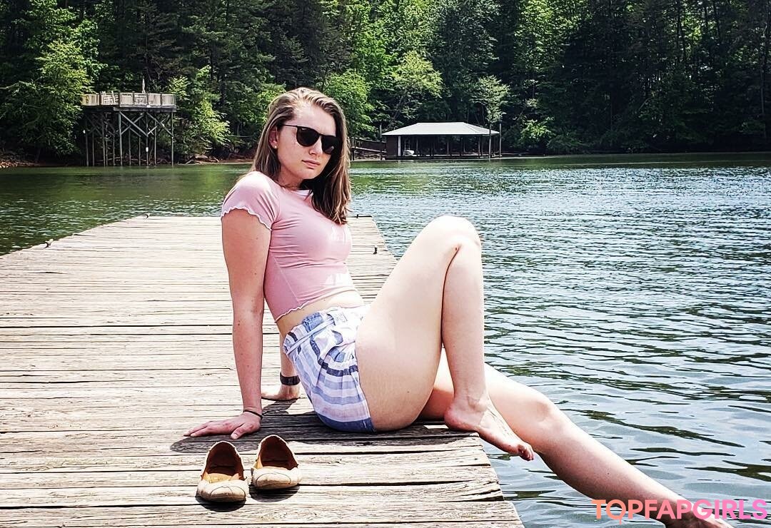 Photo nue de fuite OnlyFans de Curves4daze #8 Photo nue de fuite OnlyFans de Curves4daze #8