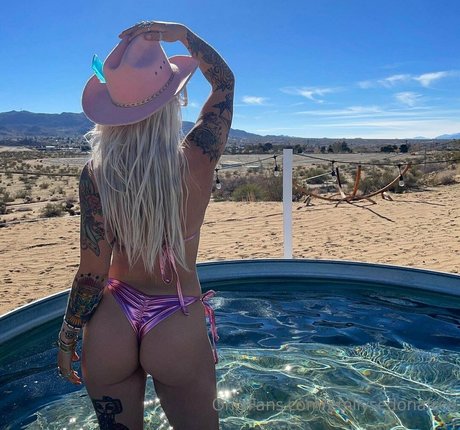 Photo nue de fuite OnlyFans de Emilysedonafree
