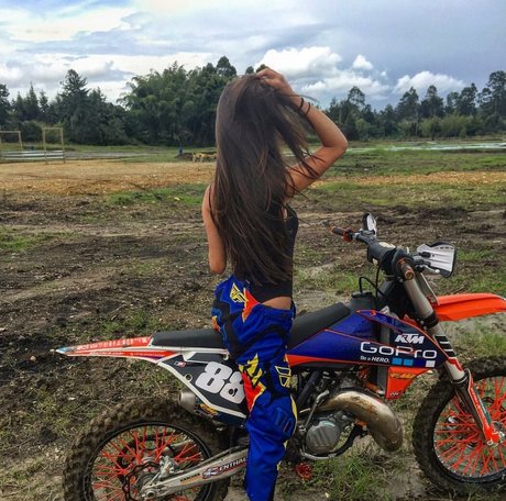 Alicia Londono