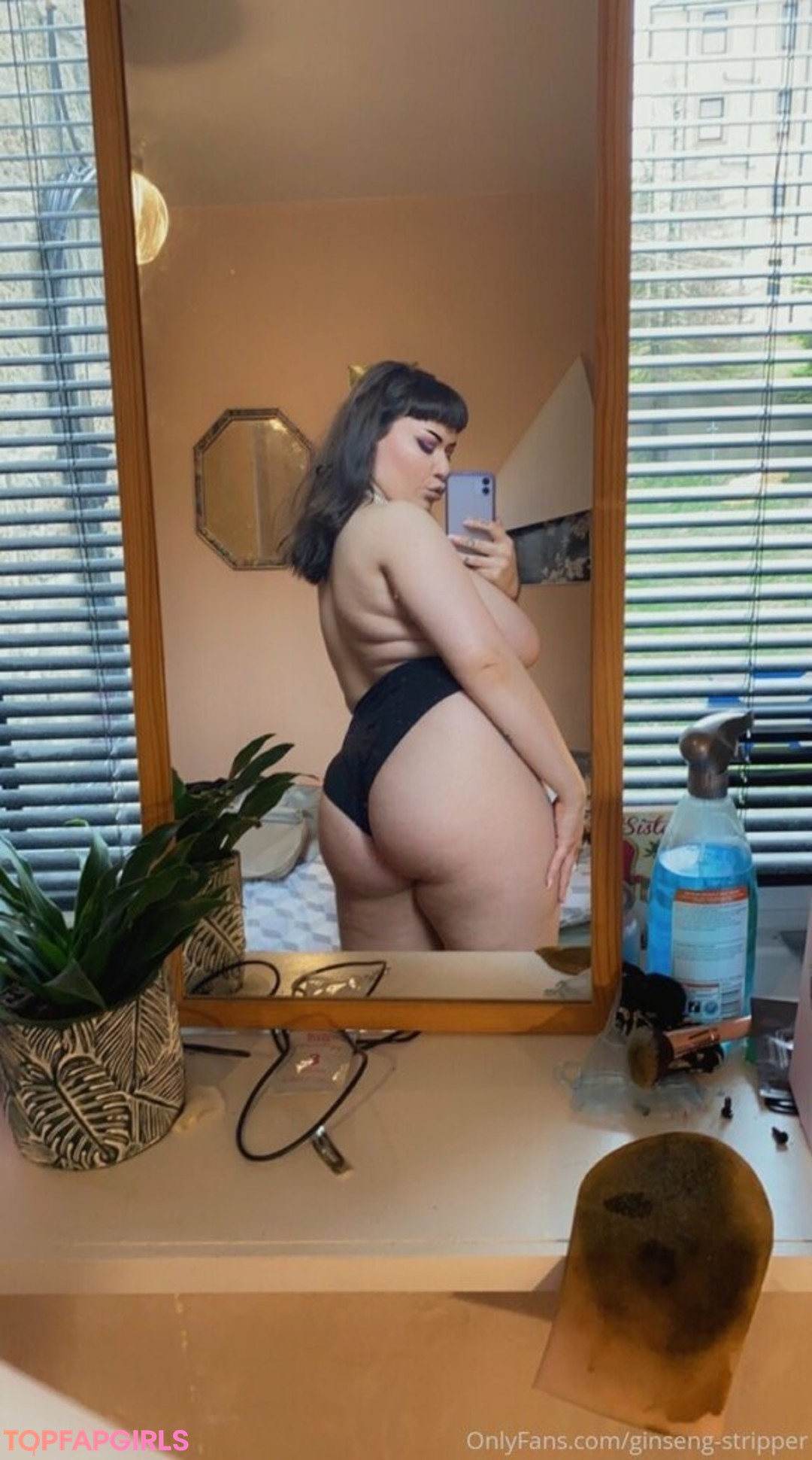 Photo nue de fuite OnlyFans de Ginsengstripper #109 Photo nue de fuite OnlyFans de Ginsengstripper #109