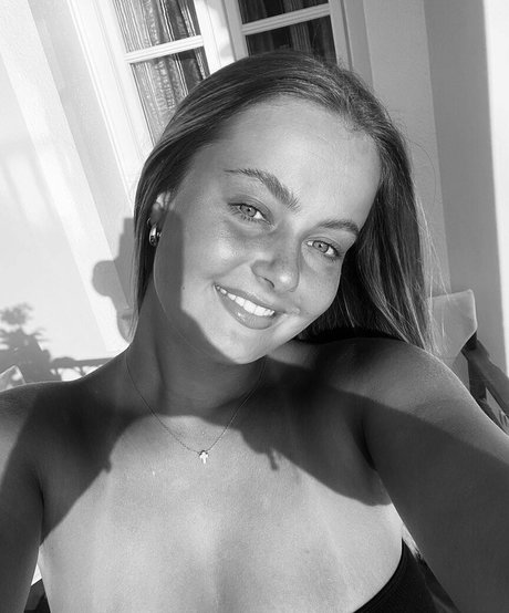 Leah Booth