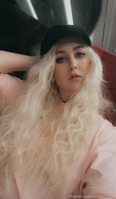 Photo nue de fuite OnlyFans de Annanicolevip