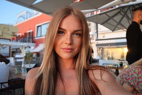 Fenellajane