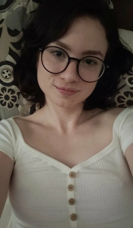 Photo nue de fuite OnlyFans de Lunarium