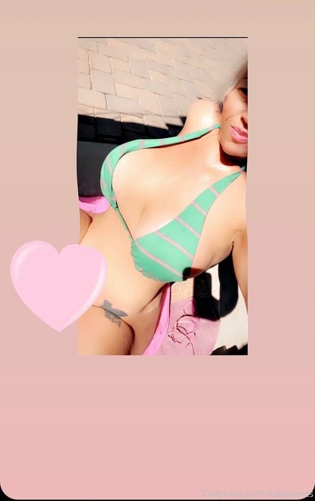 Photo nue de fuite OnlyFans de Kalisweets
