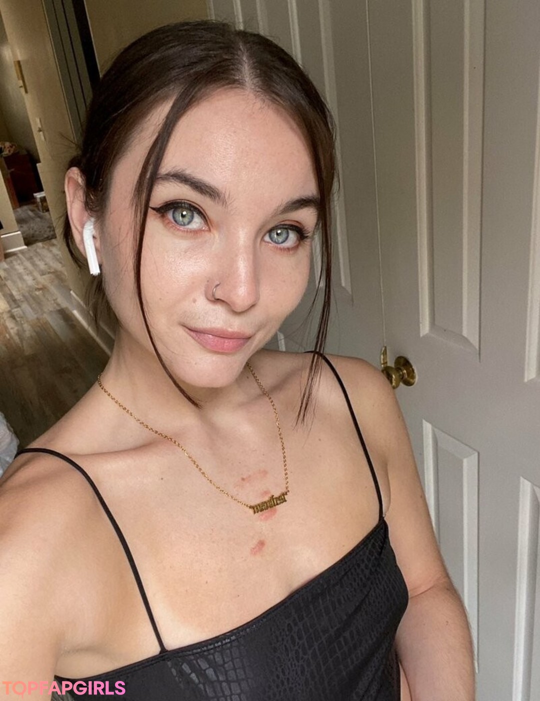 Photo nue de fuite OnlyFans de Megan Graves #16 Photo nue de fuite OnlyFans de Megan Graves #16