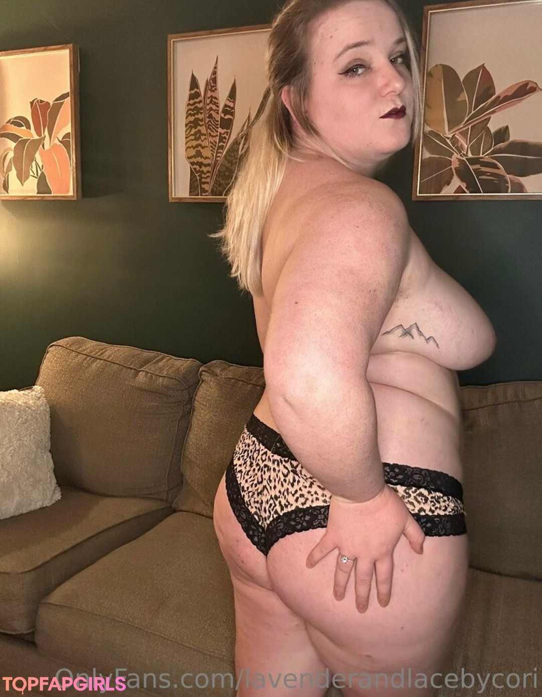 Photo nue de fuite OnlyFans de Lavenderandlacebycori #32 Photo nue de fuite OnlyFans de Lavenderandlacebycori #32