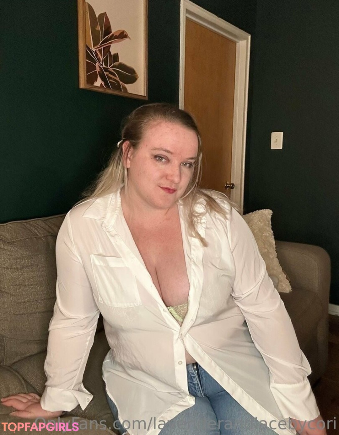 Photo nue de fuite OnlyFans de Lavenderandlacebycori #7 Photo nue de fuite OnlyFans de Lavenderandlacebycori #7