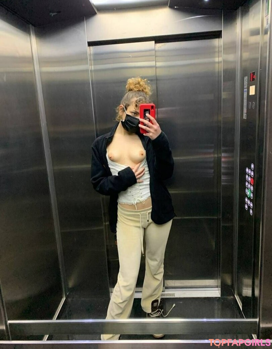 Photo nue de fuite OnlyFans de Aiyshe #38 Photo nue de fuite OnlyFans de Aiyshe #38