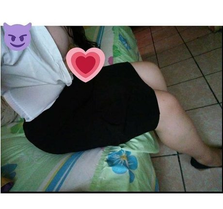 Photo nue de fuite OnlyFans de Jessygalanoficial