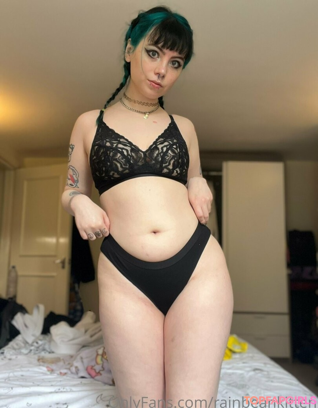 Photo nue de fuite OnlyFans de Rainbeankitten #16 Photo nue de fuite OnlyFans de Rainbeankitten #16