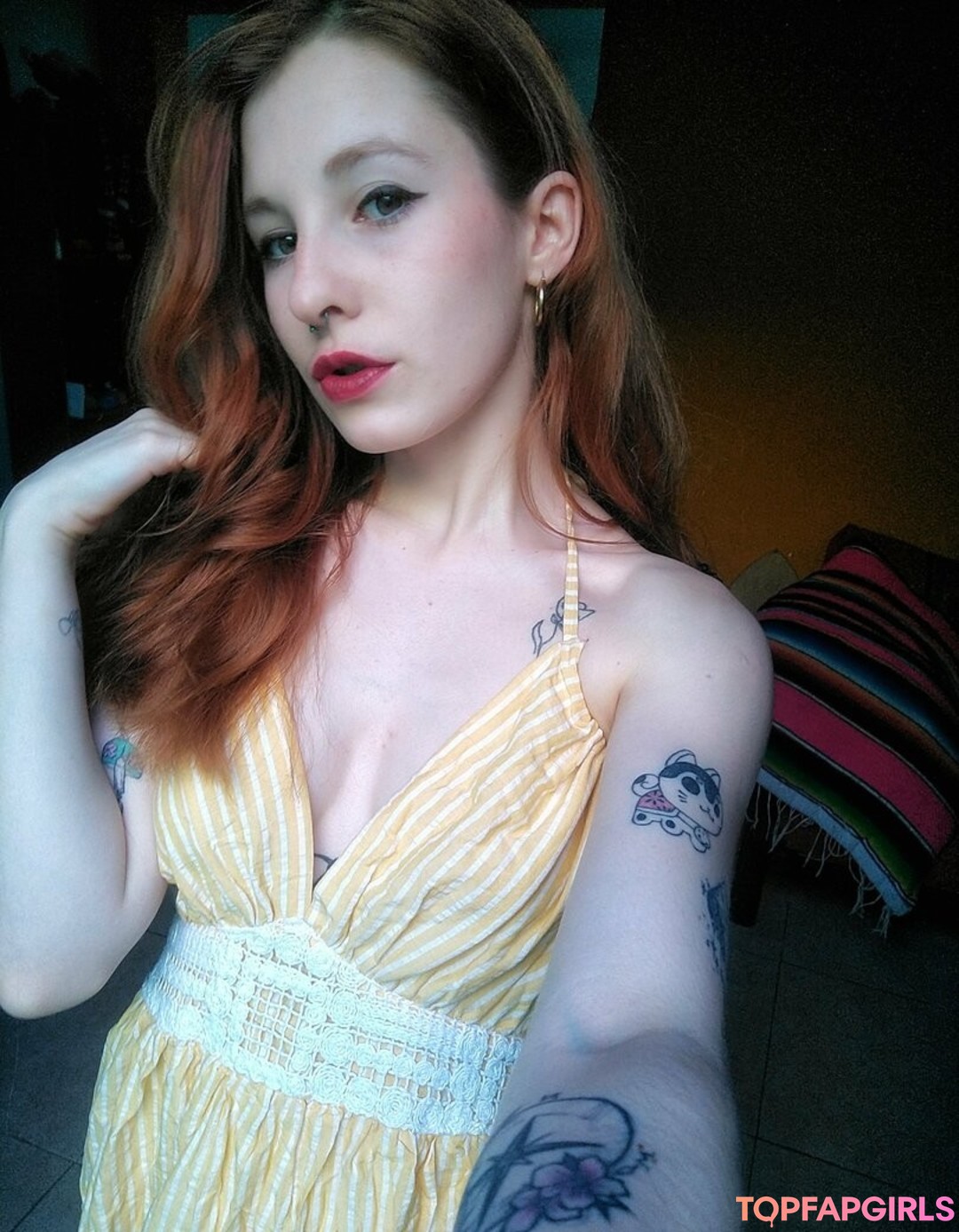 Photo nue de fuite OnlyFans de Littlebunnyfree #5 Photo nue de fuite OnlyFans de Littlebunnyfree #5