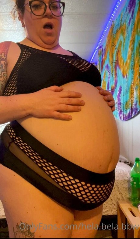 Hela.bela.bbw