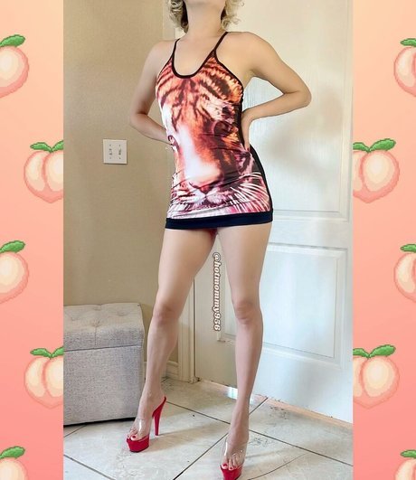 Hotmommy956