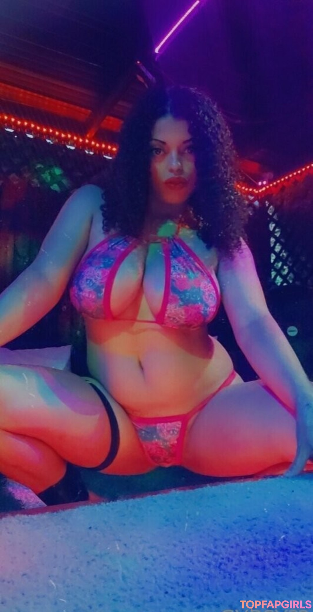 Photo nue de fuite OnlyFans de Aligurlgypsy212 #33 Photo nue de fuite OnlyFans de Aligurlgypsy212 #33