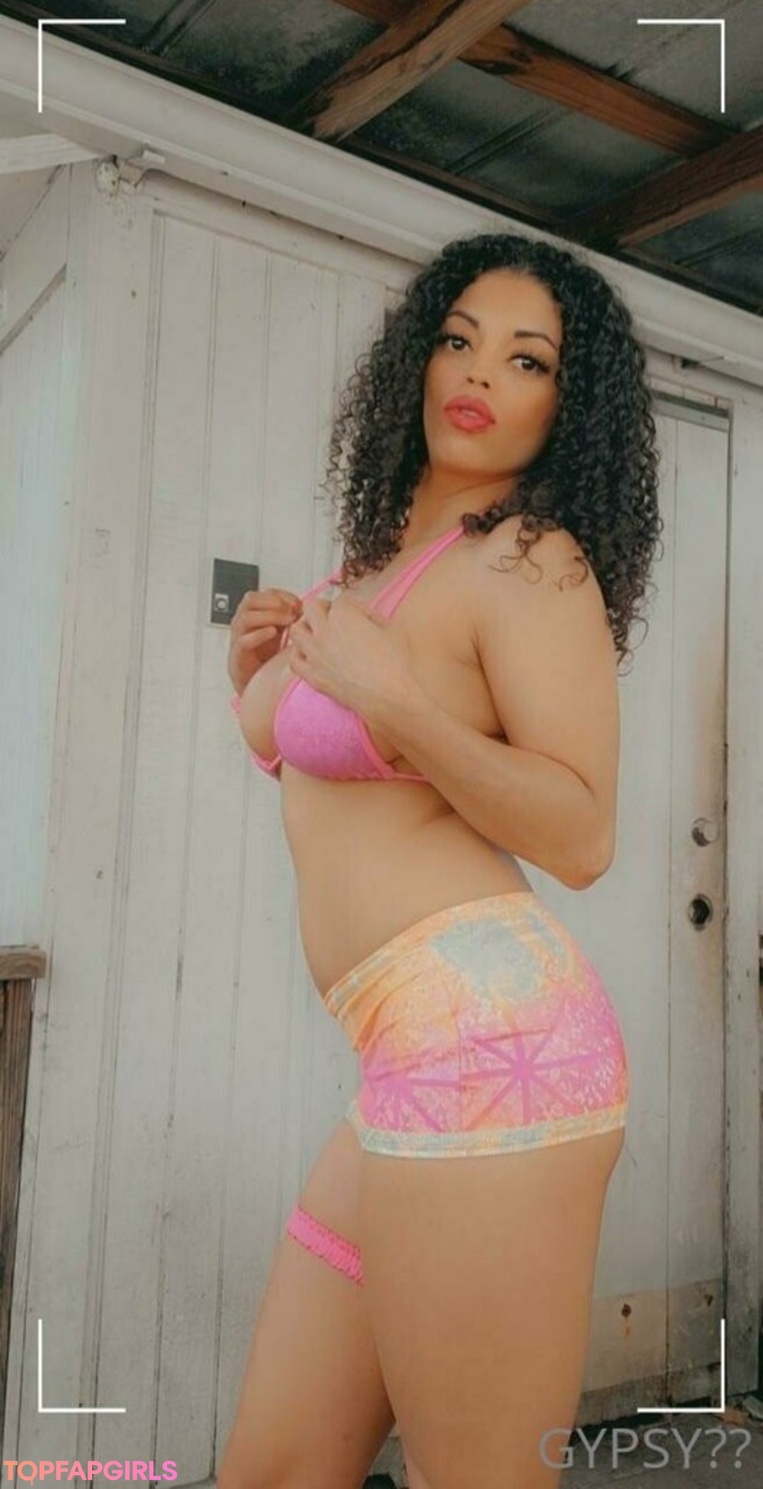 Photo nue de fuite OnlyFans de Aligurlgypsy212 #5 Photo nue de fuite OnlyFans de Aligurlgypsy212 #5