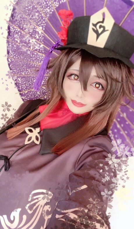 Cosplayers.momodayo