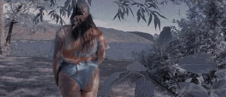 Photo nue de fuite OnlyFans de Curvyweirdgirl