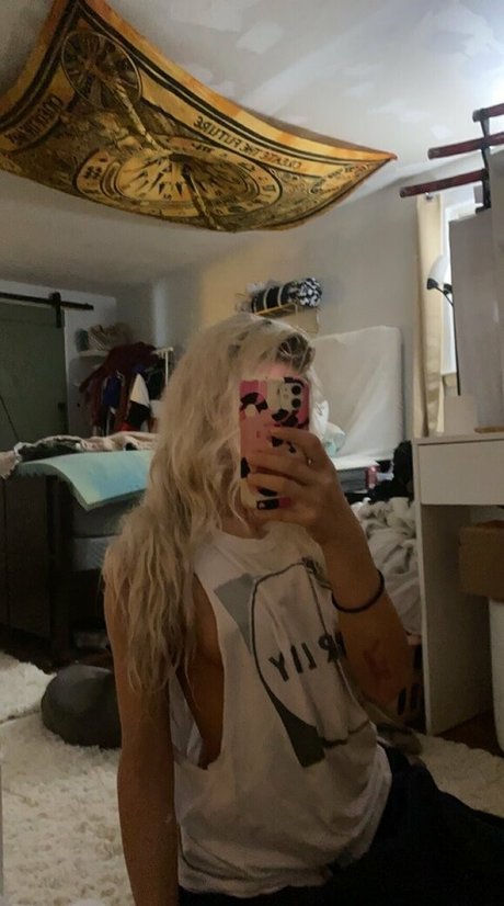Bellahaleyyy