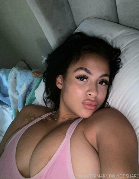 Photo nue de fuite OnlyFans de Kaylina Eileen