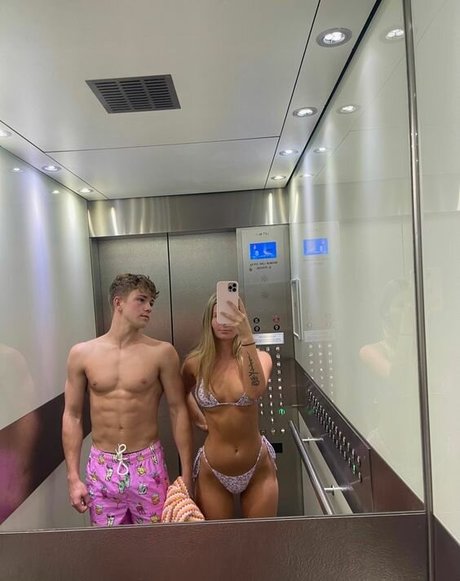 Photo nue de fuite OnlyFans de Chlotobin